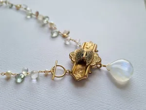 a time forgotten - moonstone necklace