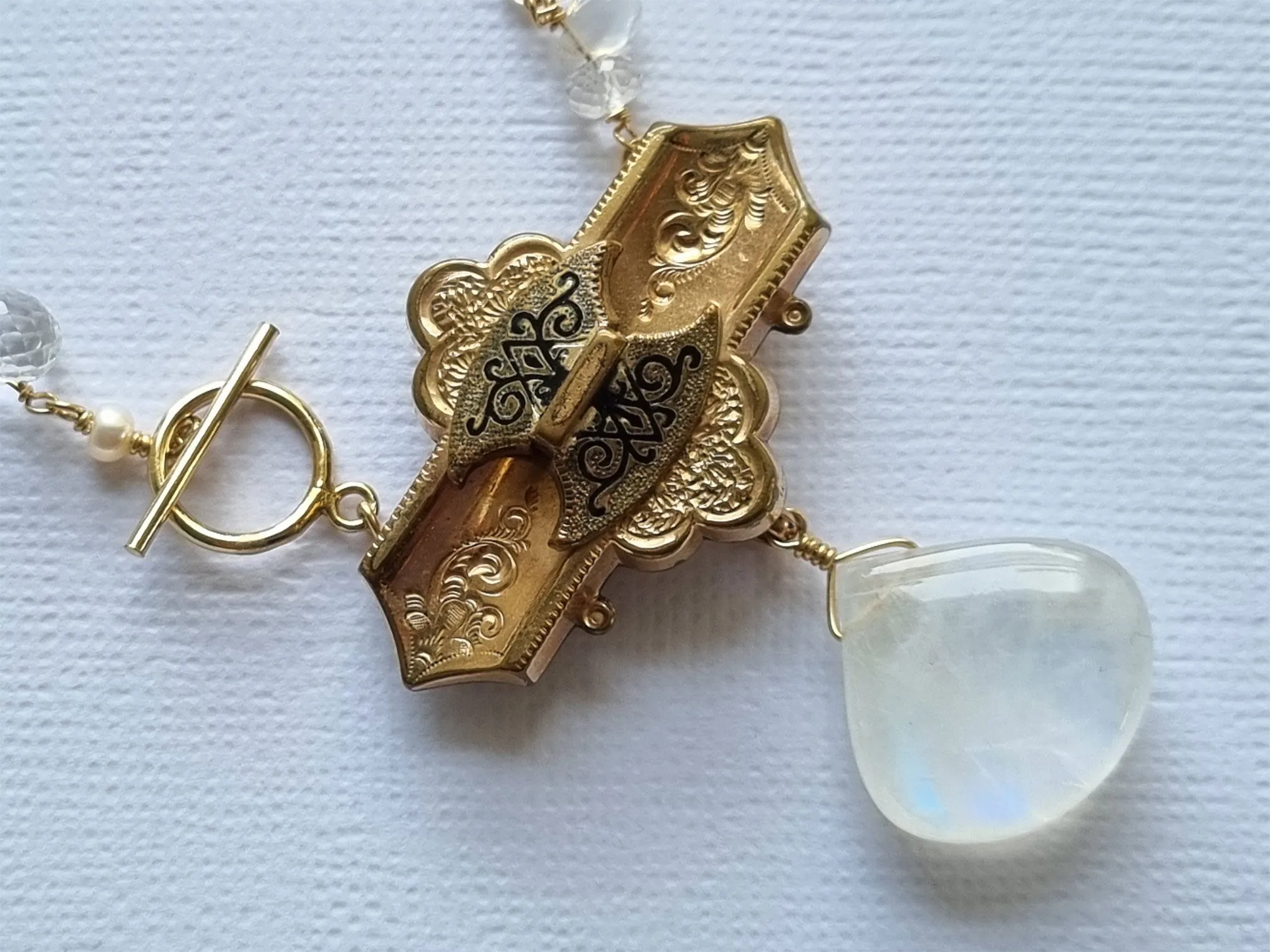 a time forgotten - moonstone necklace
