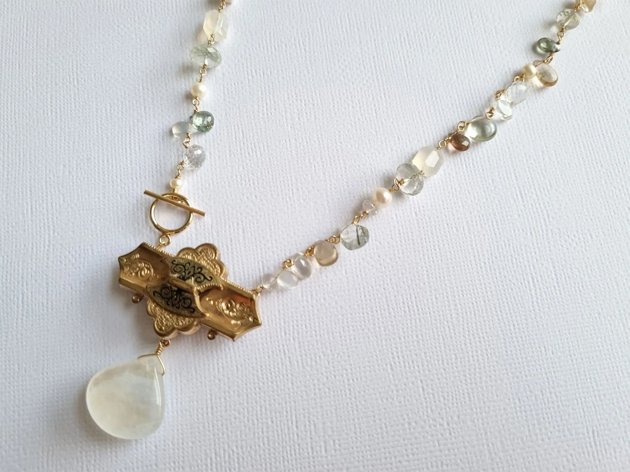 a time forgotten - moonstone necklace