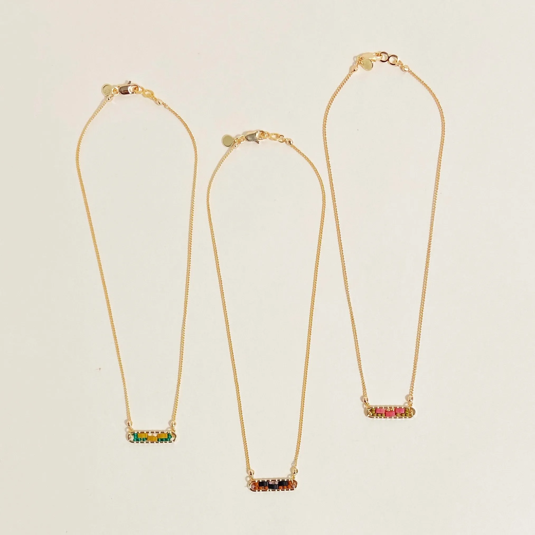 Abstract Necklace in Daisy