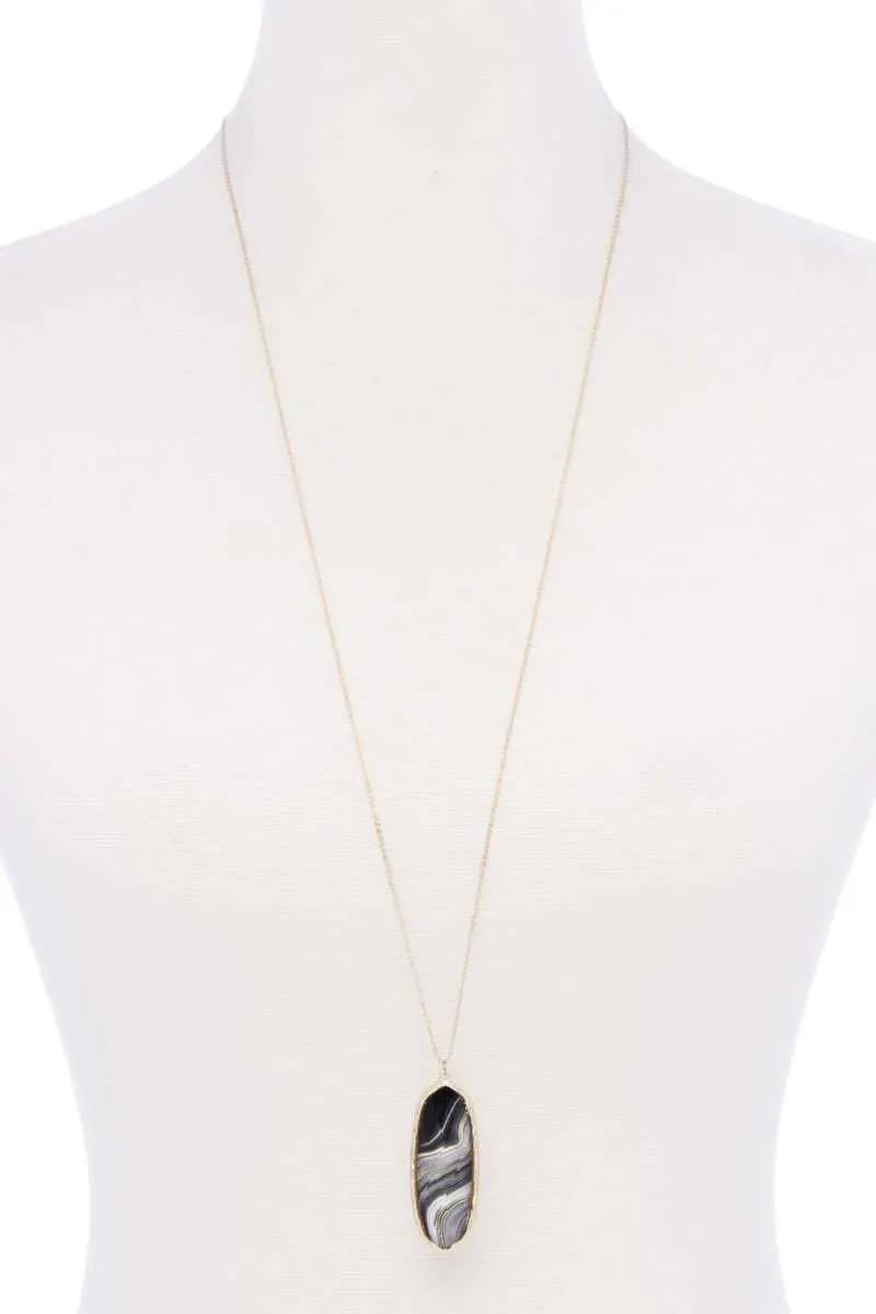 Acetate Oval Metal Edge Pendant Necklace