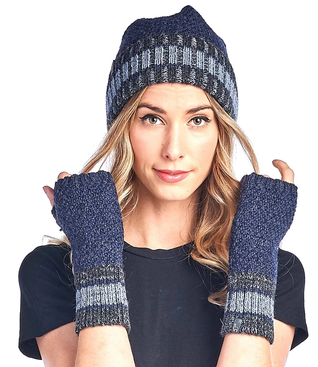 ALPACA GLOVES - CARRERA (ECUADOR)