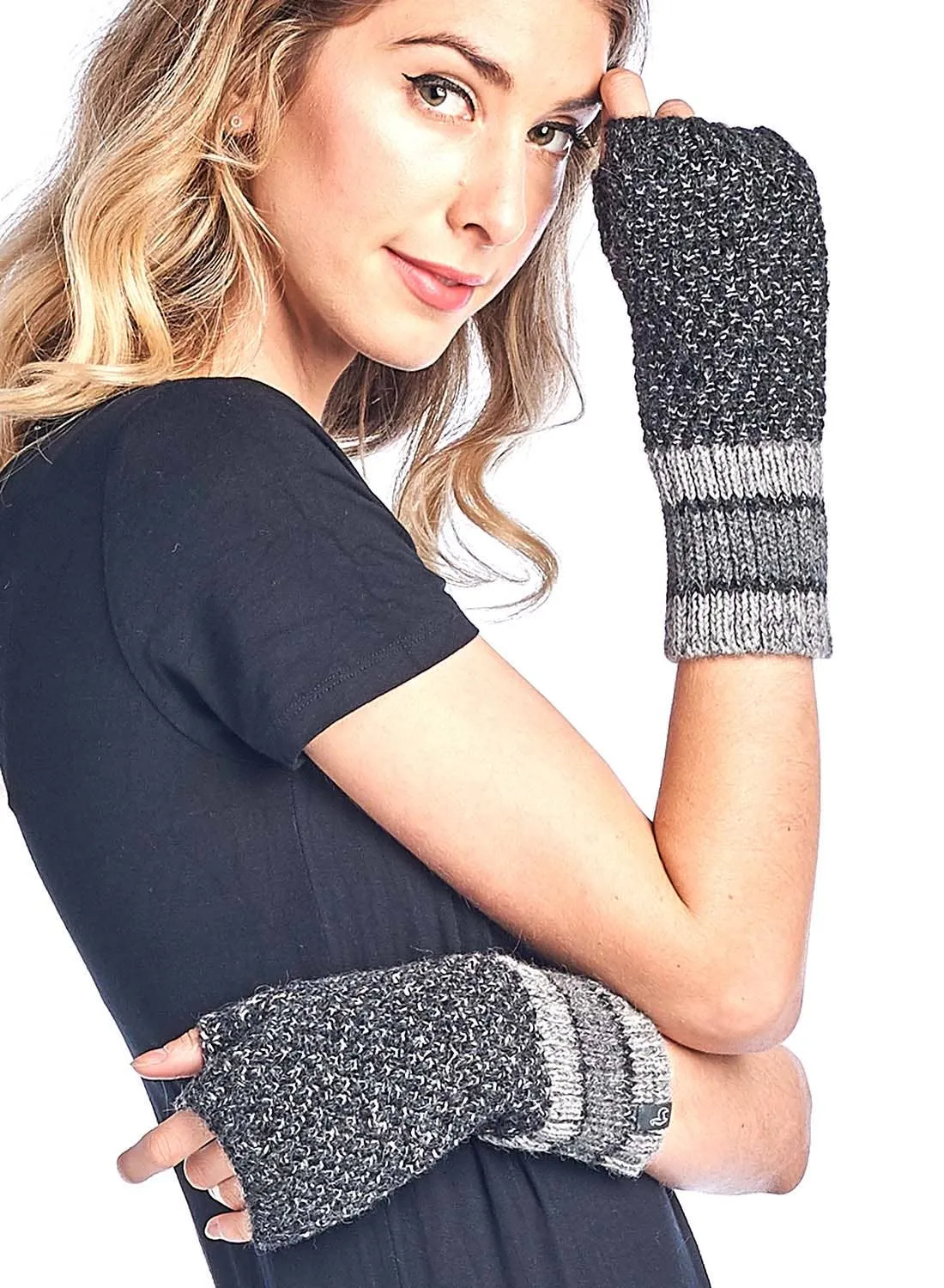 ALPACA GLOVES - CARRERA (ECUADOR)