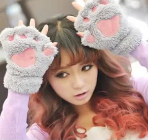 Arrival 1 Pair Women Lady Girl Winter Warm Paw Gloves Fingerless Fluffy Bear Cat Plush Paw Glove Mittens