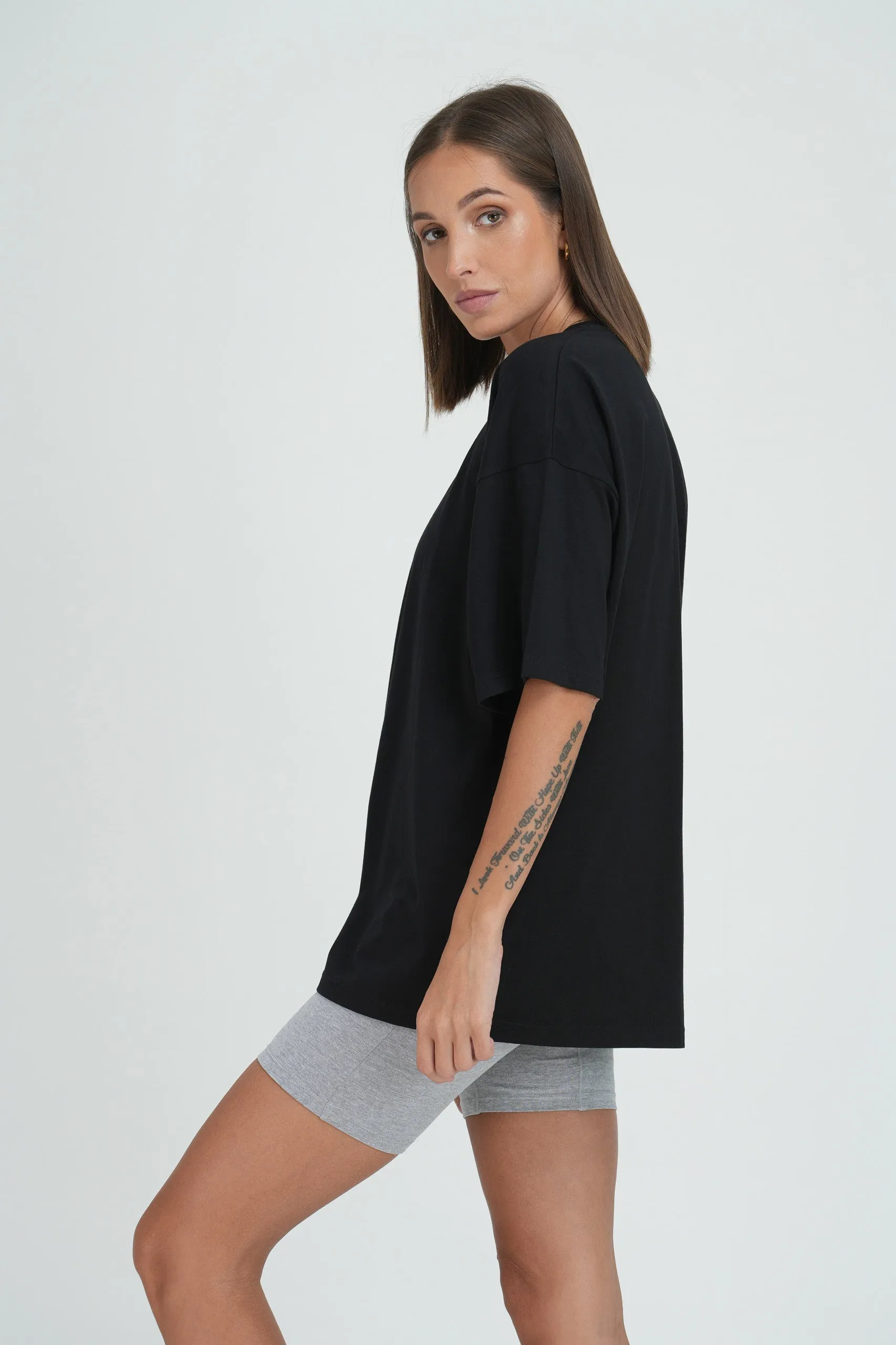 BASIC OVERSIZED BLACK T SHIRTS