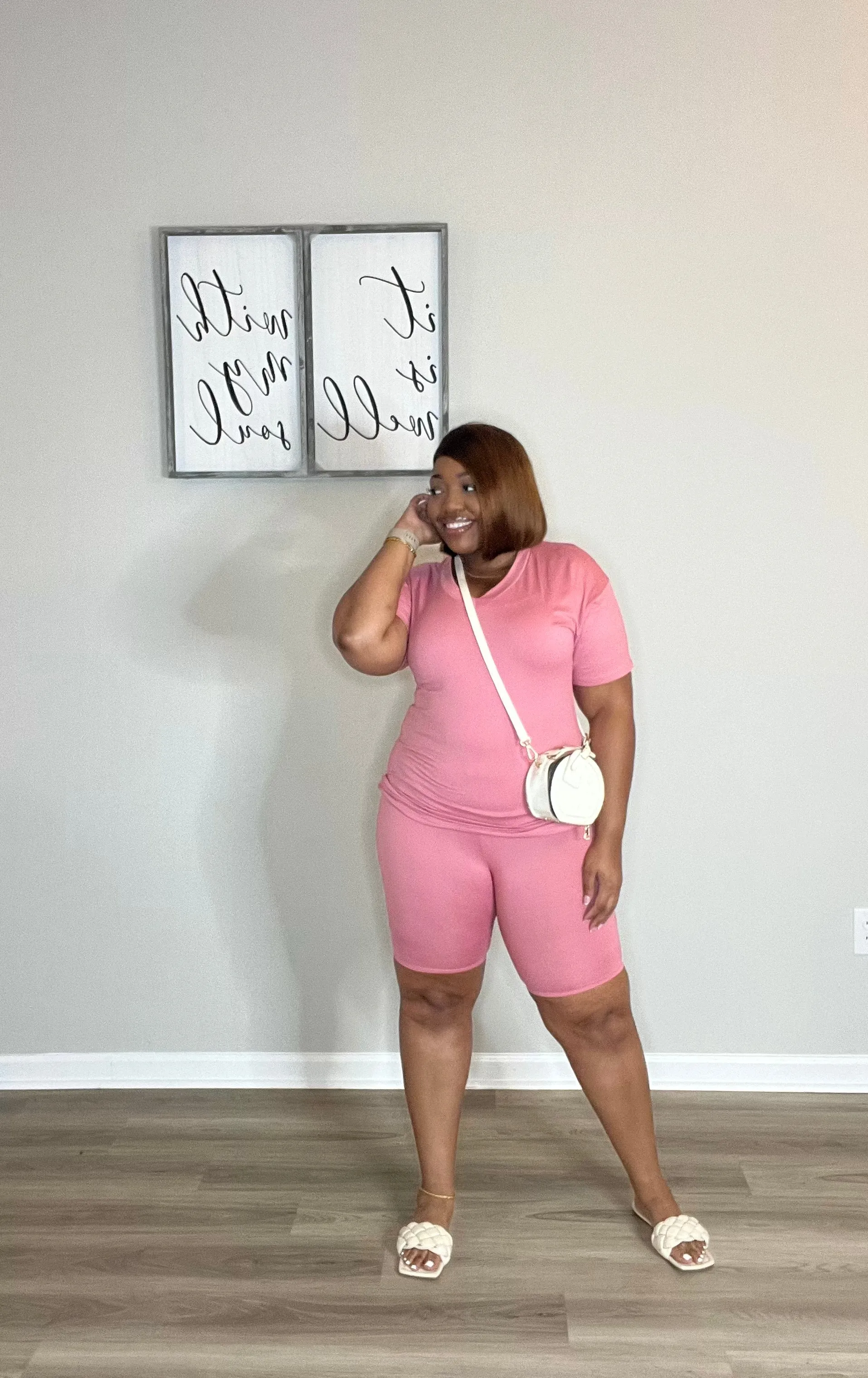 Basic Short Set (V-neck)