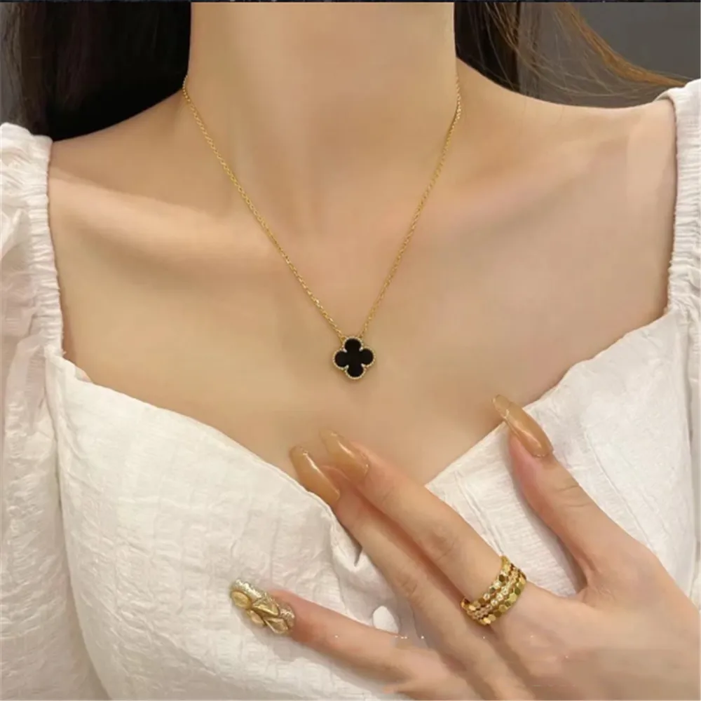 Black Lucky Floral Charms Necklaces