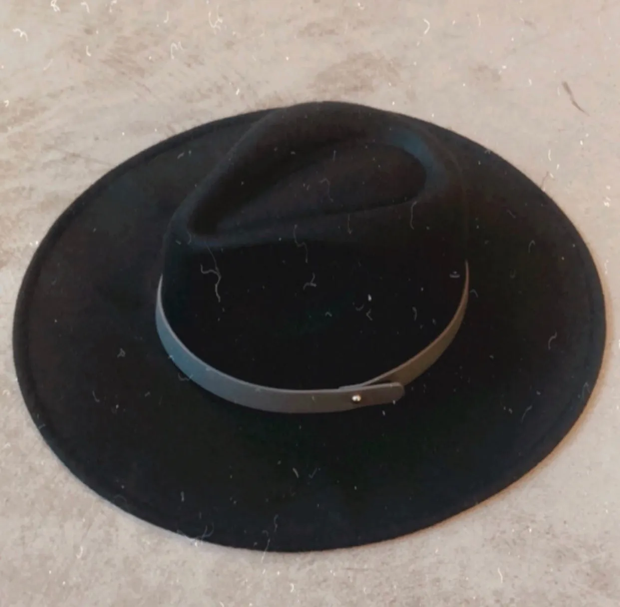 Black Wide Brim Fedora