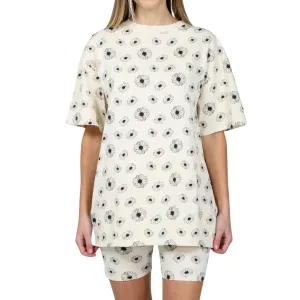 Brunette Women's All Over Daisy Print Oversized Boxy Tee
