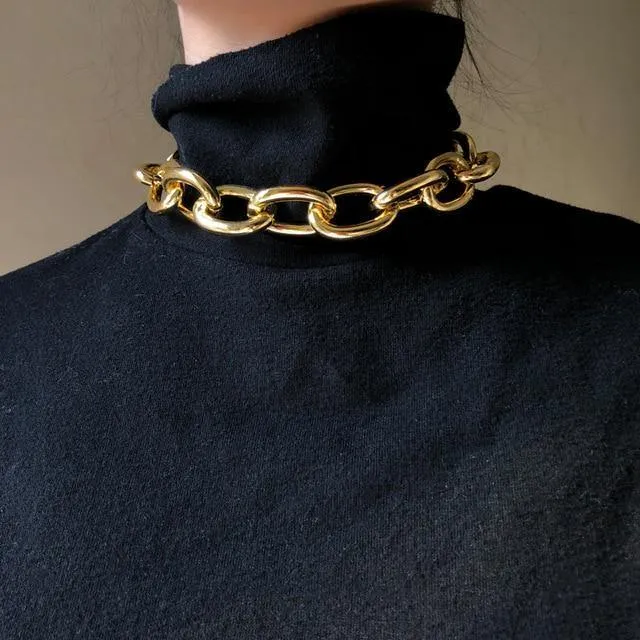 Chain Toggle Clasp Necklace