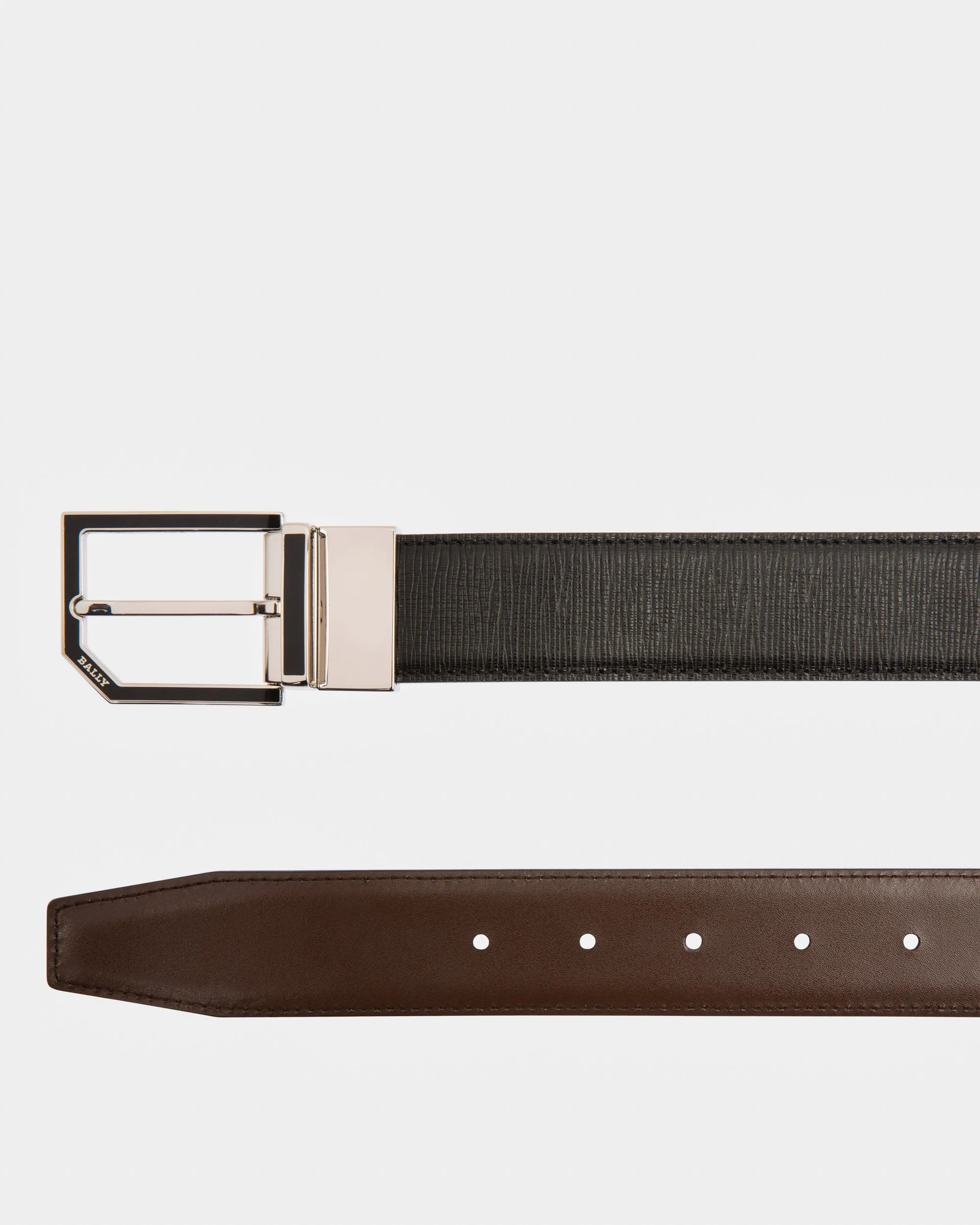 Charlton 35 M - Belts