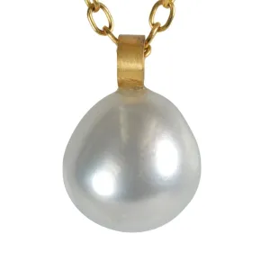 Cream Baroque Pearl Pendant