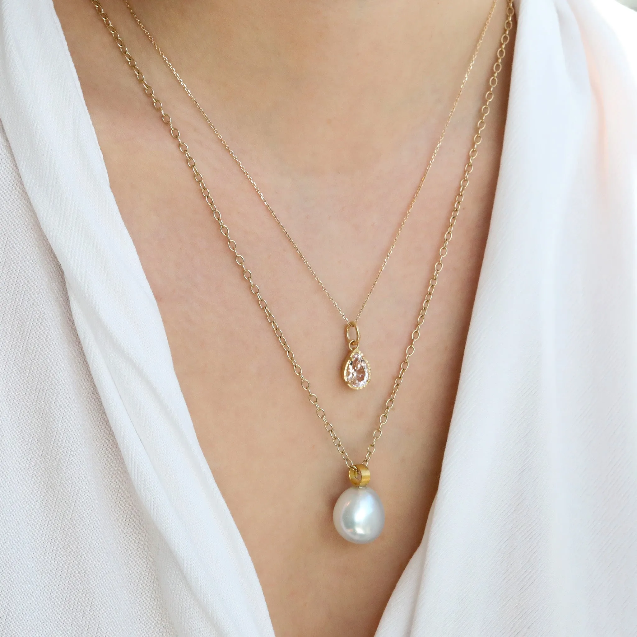 Cream Baroque Pearl Pendant