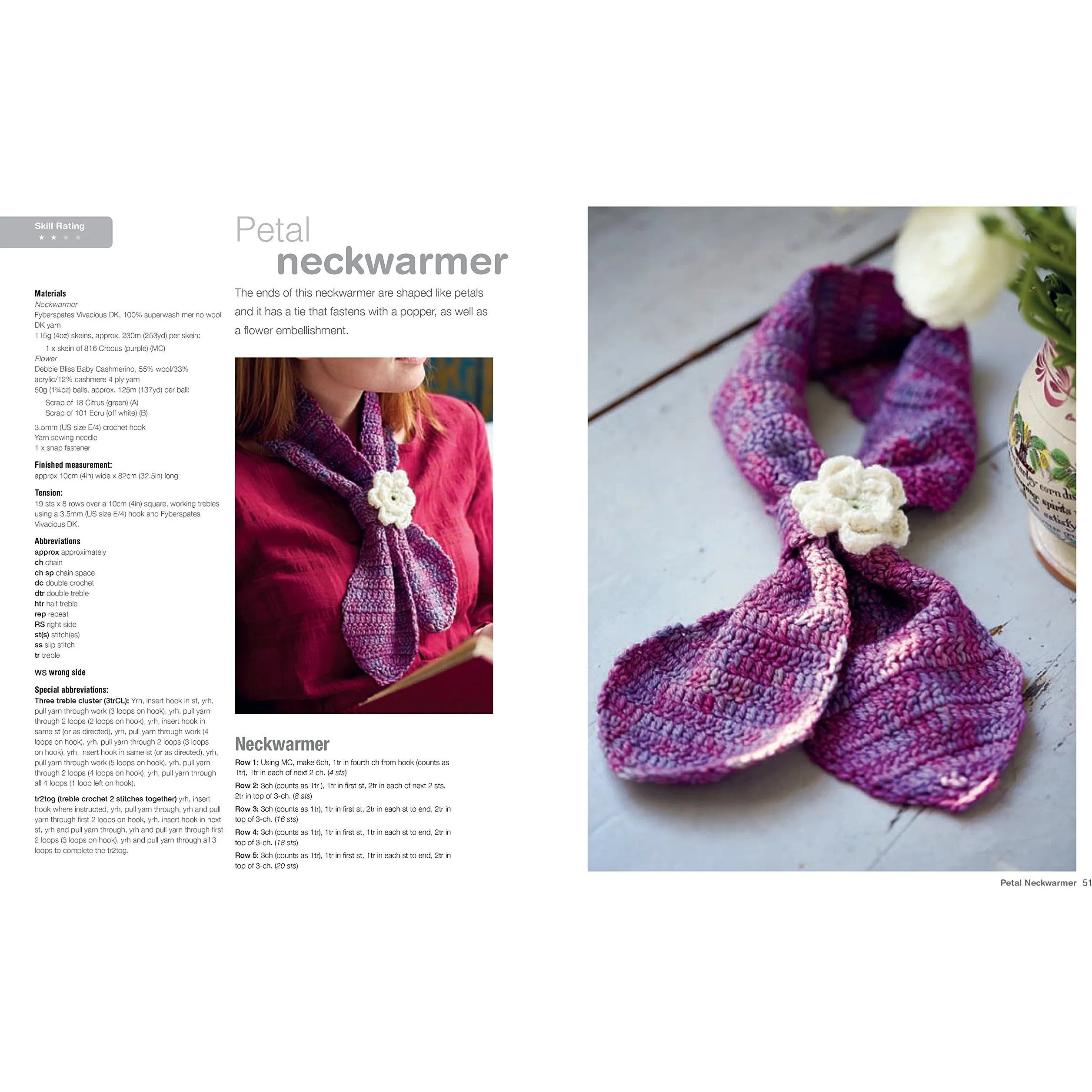 Crocheted Scarves and Cowls: 35 colourful and contemporary crochet patterns