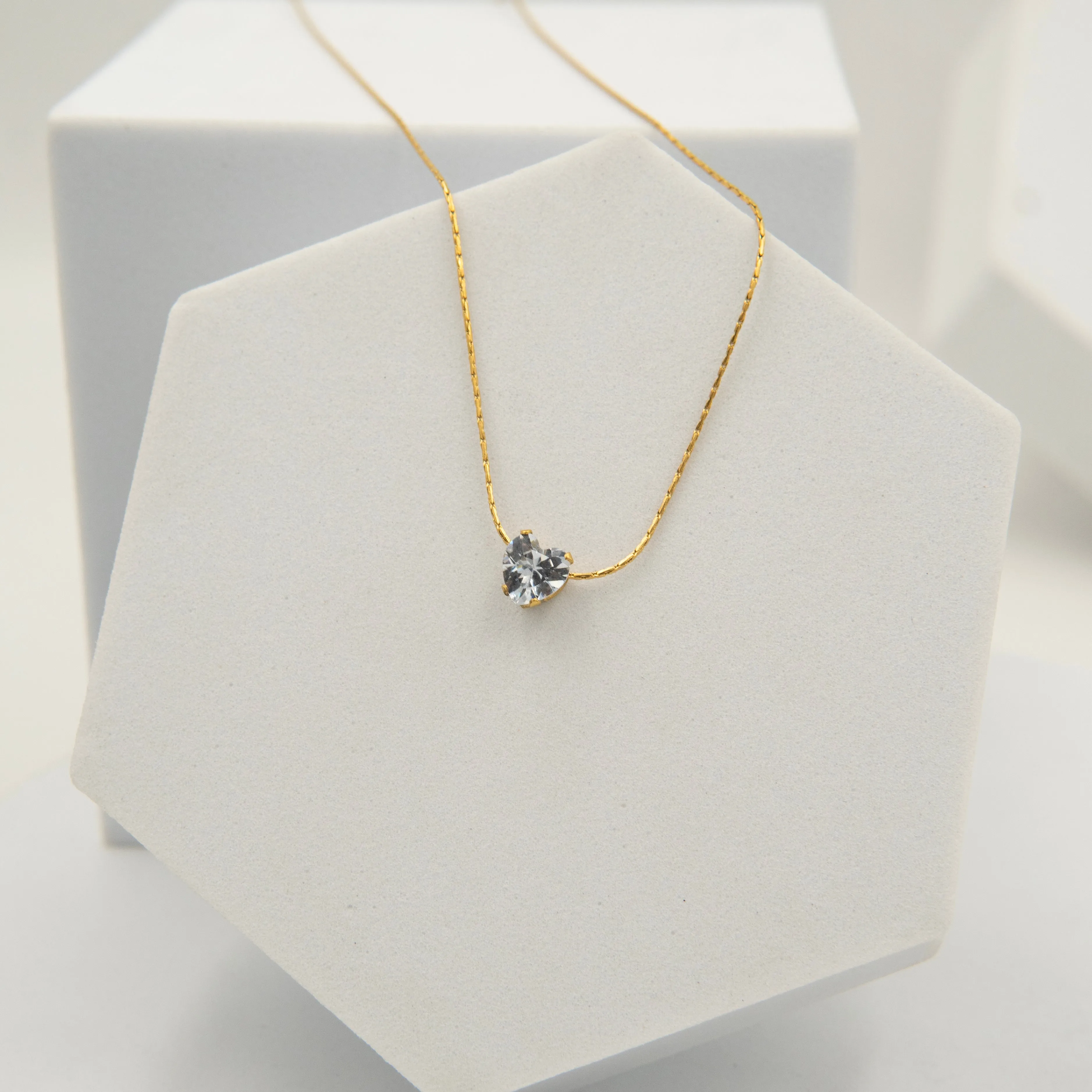 Delicate Heart Diamond Necklace Gold Plated, Waterproof and Anti-Tarnish