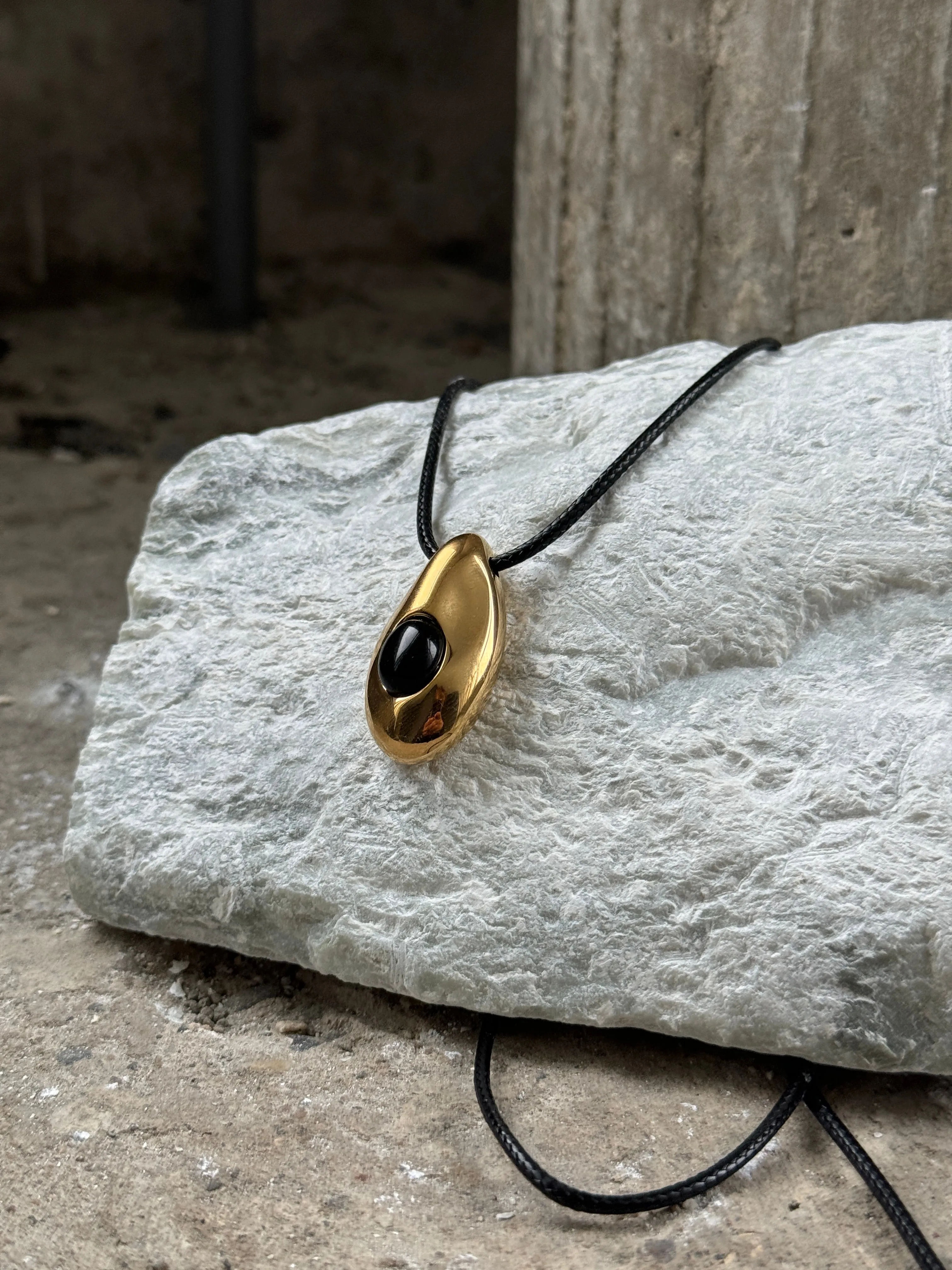 Drope necklace