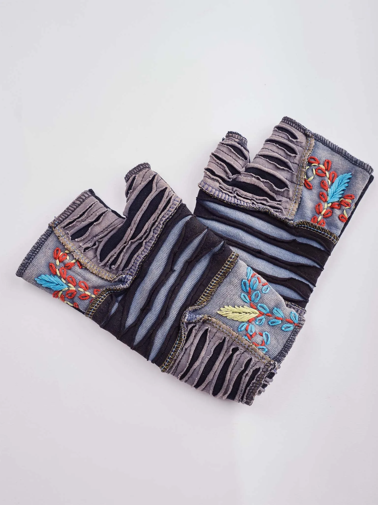 Embroidered Fingerless Gloves.