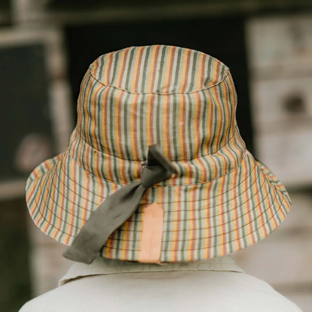 'Explorer' Reversible Classic Bucket Hat | Gwen/Moss