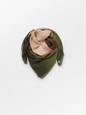 Fade Woo Scarf