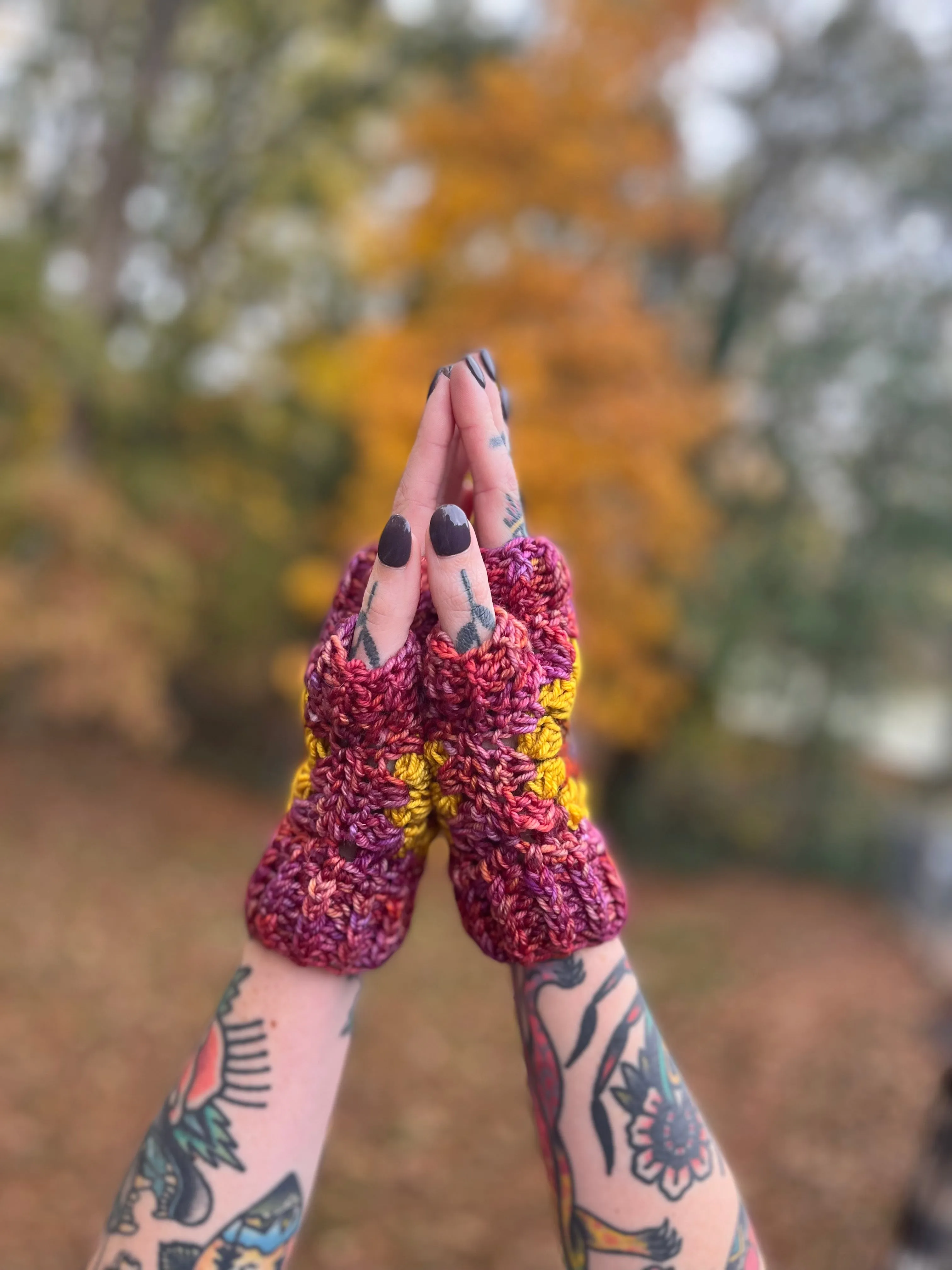 Flower Power Fingerless Mitts Crochet Pattern