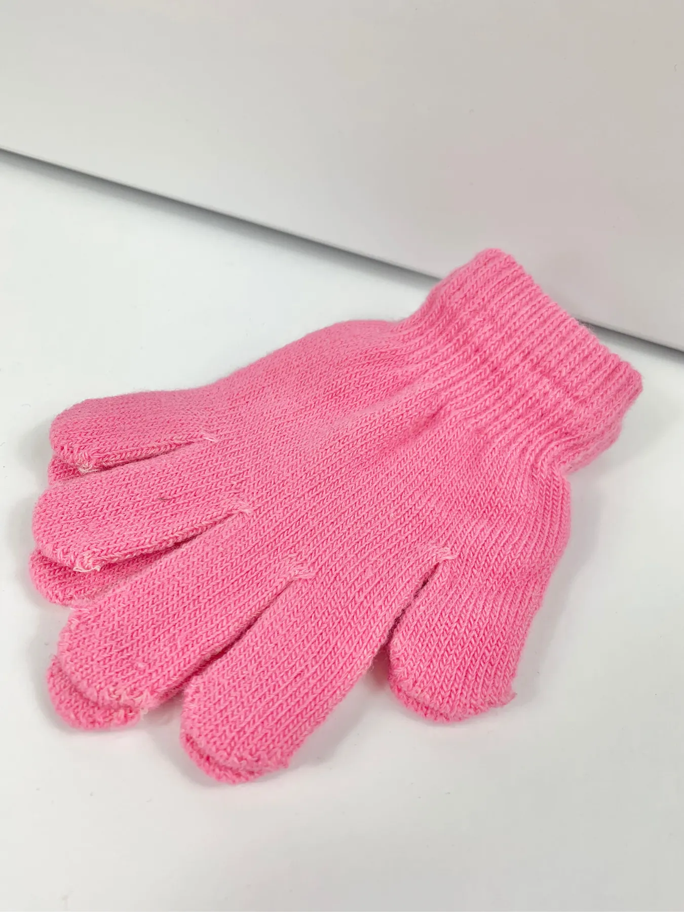 Gloves - 6 Colours