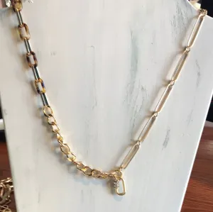 Gold Chain Small Lock Necklace