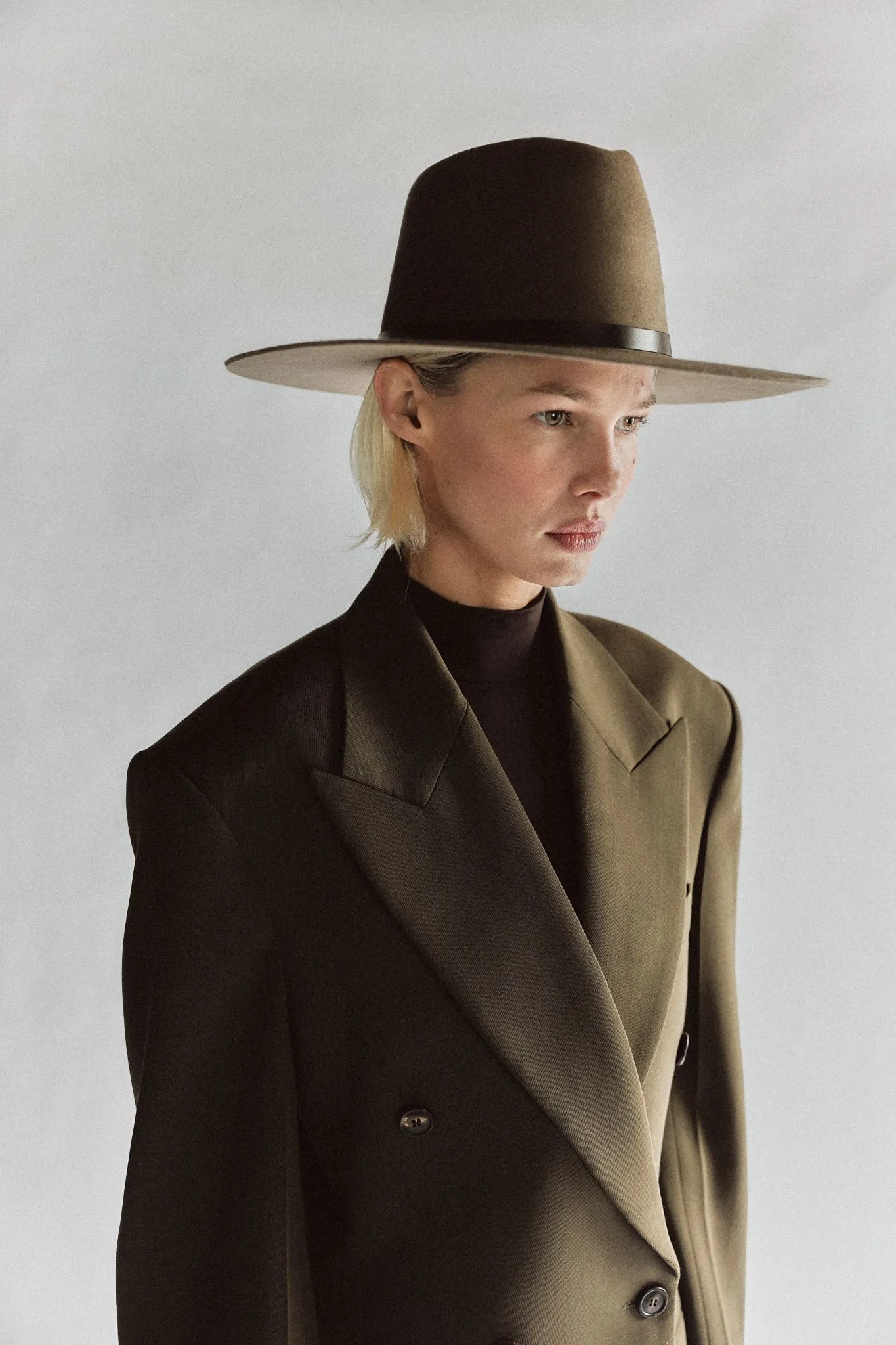 Harley Hat in Almond