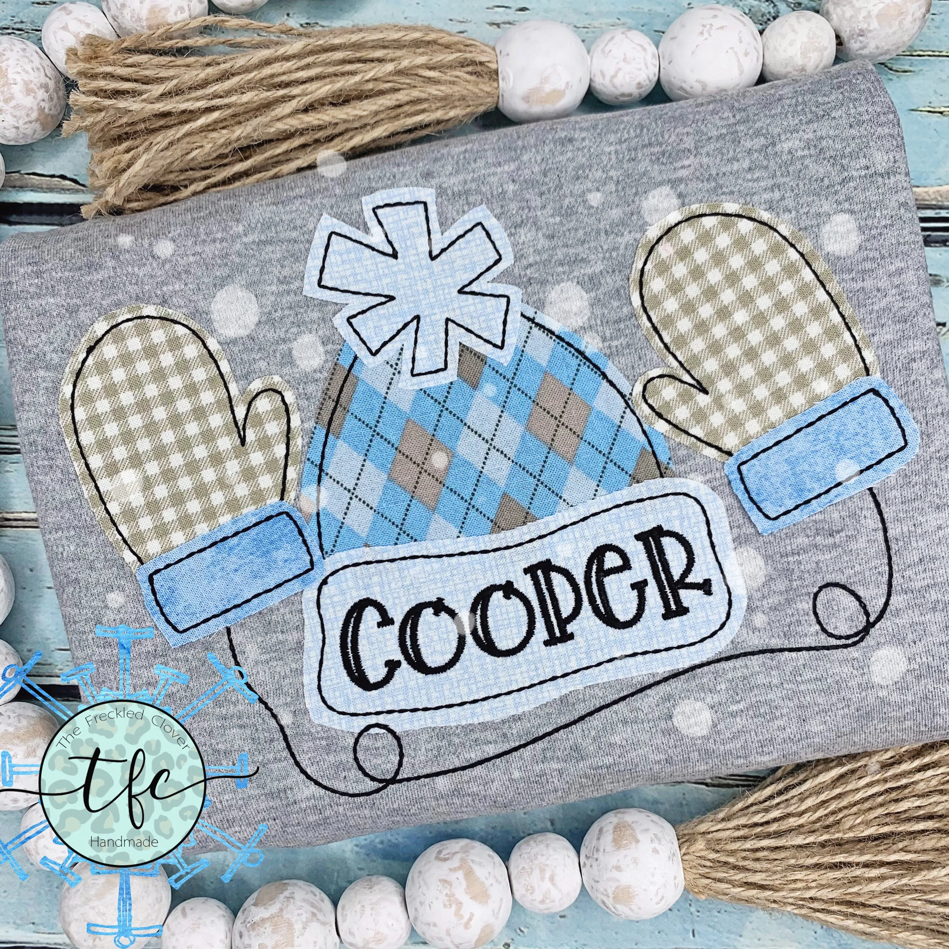 {Hat   Mittens} applique design