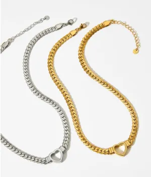HEART STAPLE NECKLACE // 2 COLORS