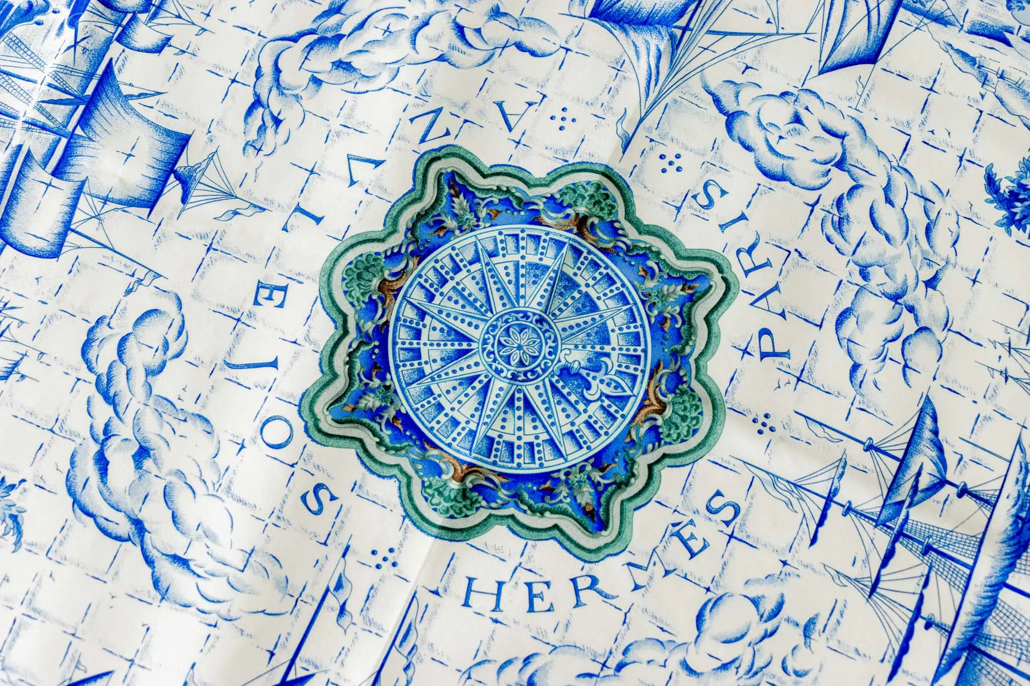Hermes Azule Jos Scarf