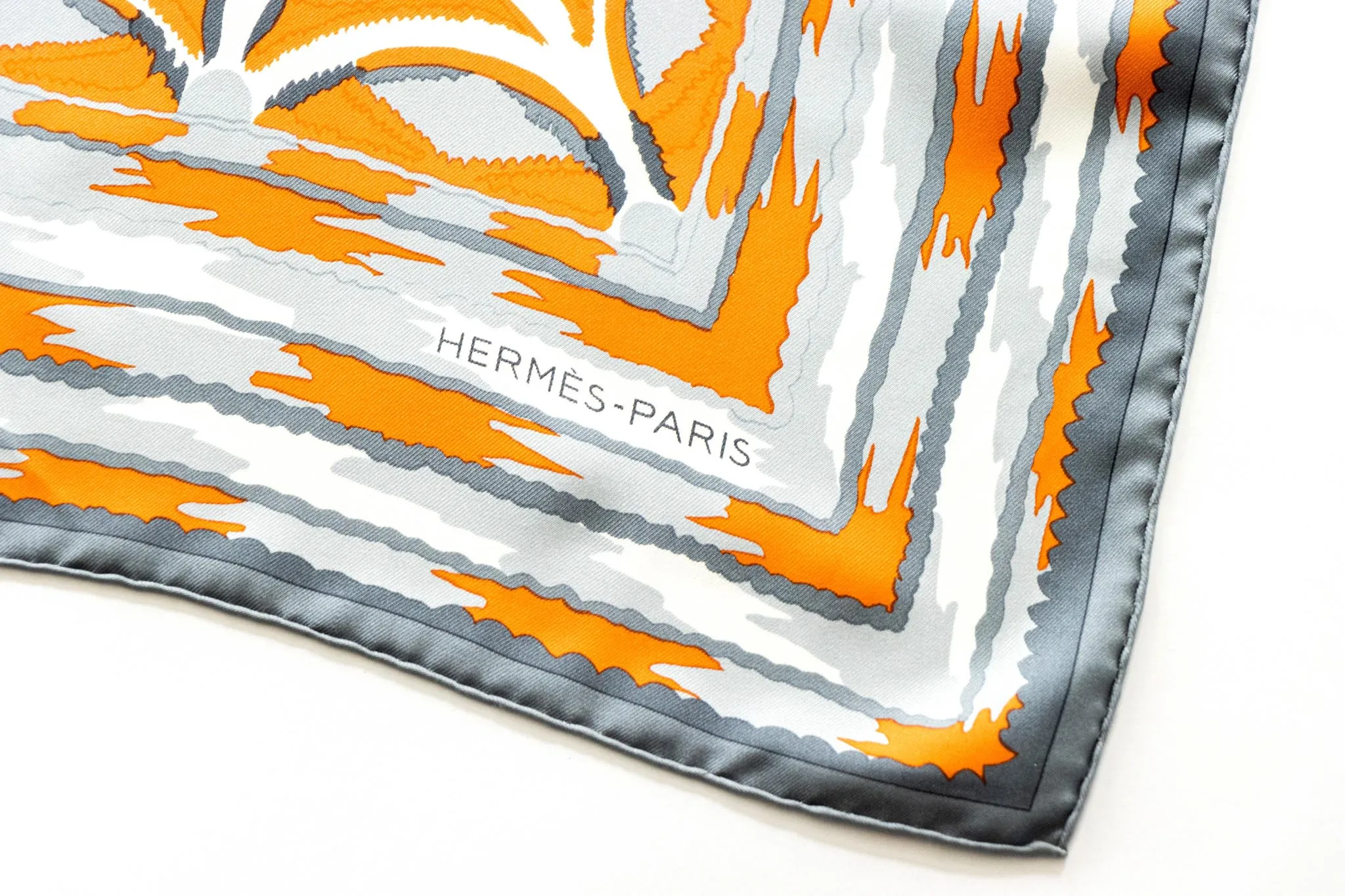 Hermes Ginza 2001 Special Edition Silk Scarf
