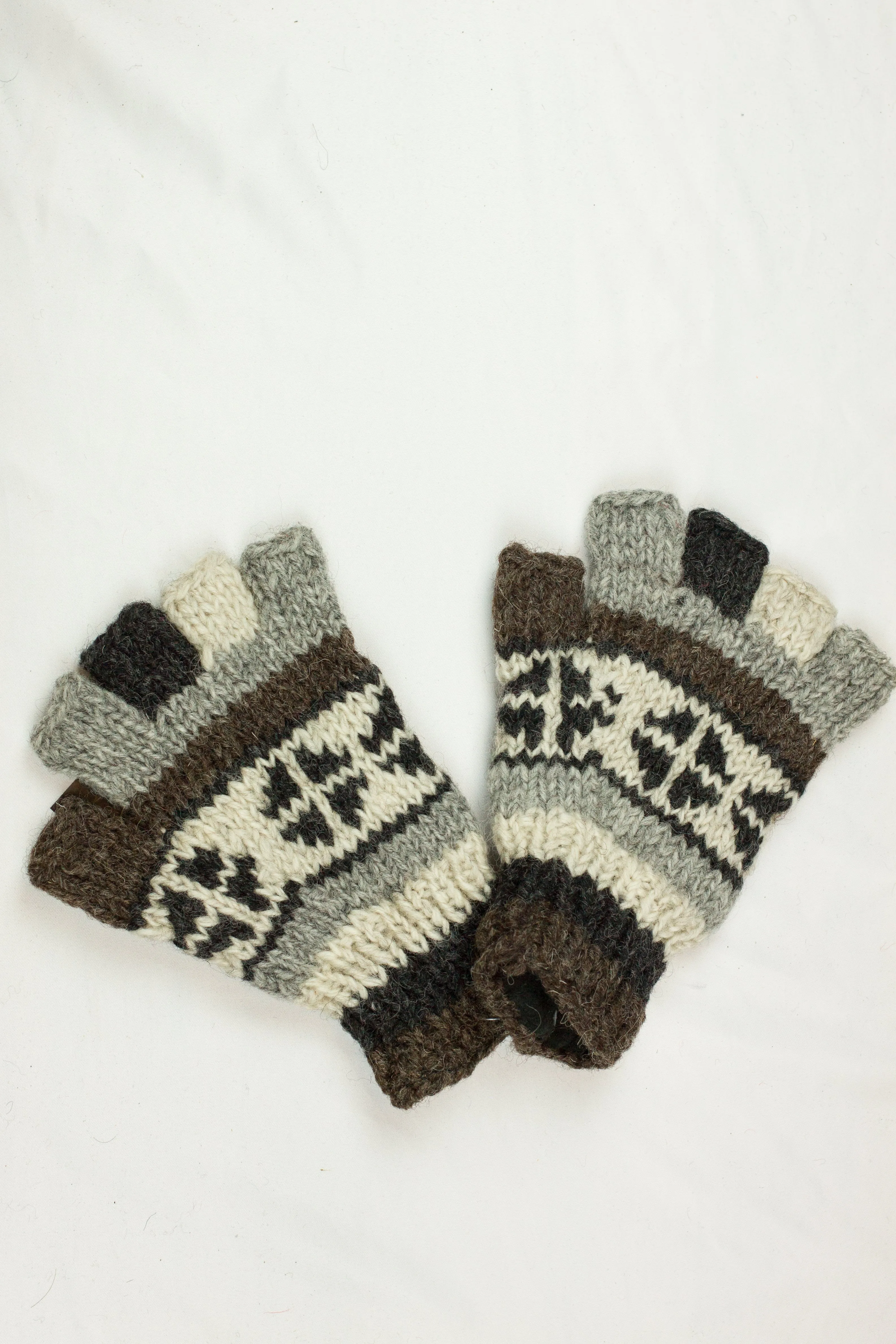 High quality hand knitted woolen half glove with soft fleece liner - unisex