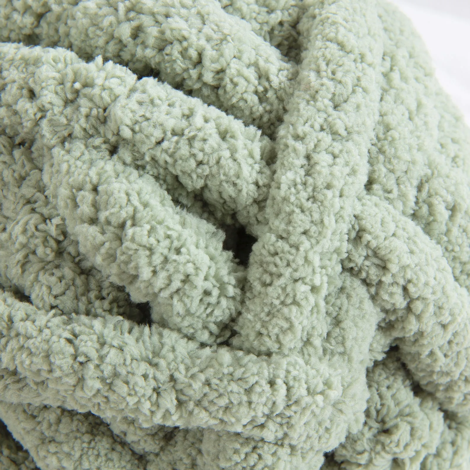 HOMBYS Chunky Chenille Yarn for Crocheting, Bulky Thick Fluffy Yarn for Knitting,Super Bulky Chunky Yarn for Hand Knitting Blanket, Soft Plush Yarn, 8 Jumbo Pack