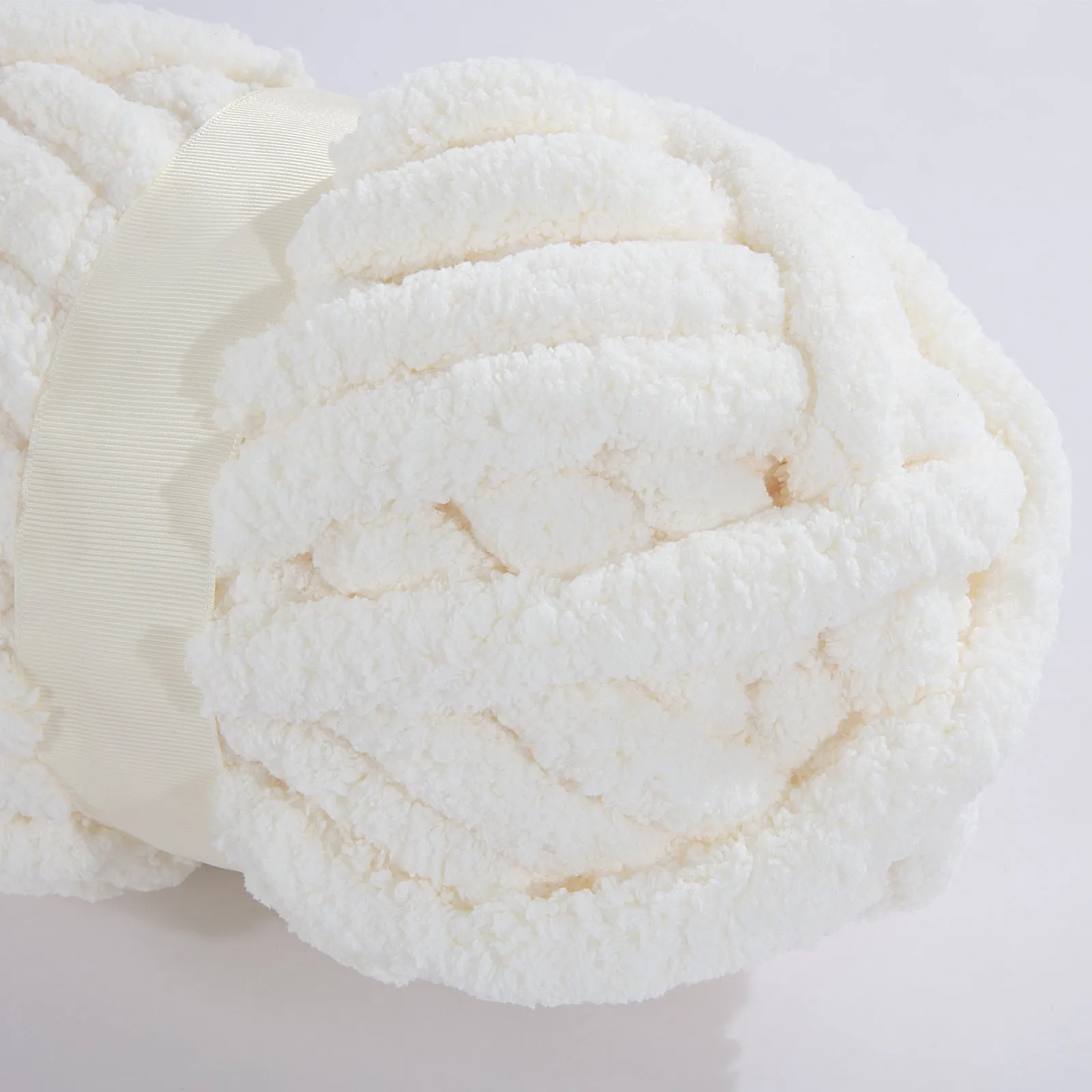 HOMBYS Chunky Chenille Yarn for Crocheting, Bulky Thick Fluffy Yarn for Knitting,Super Bulky Chunky Yarn for Hand Knitting Blanket, Soft Plush Yarn, 8 Jumbo Pack