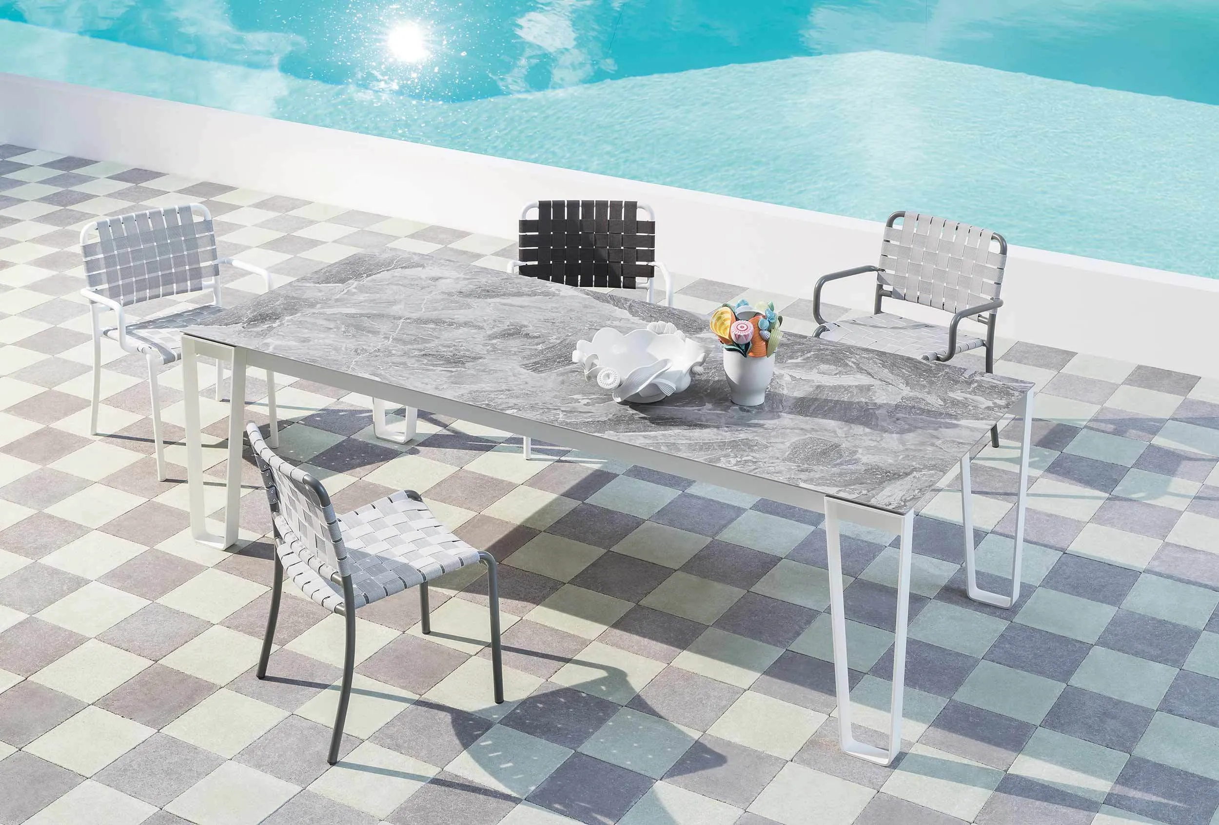 InOut 824 Dining Armchair