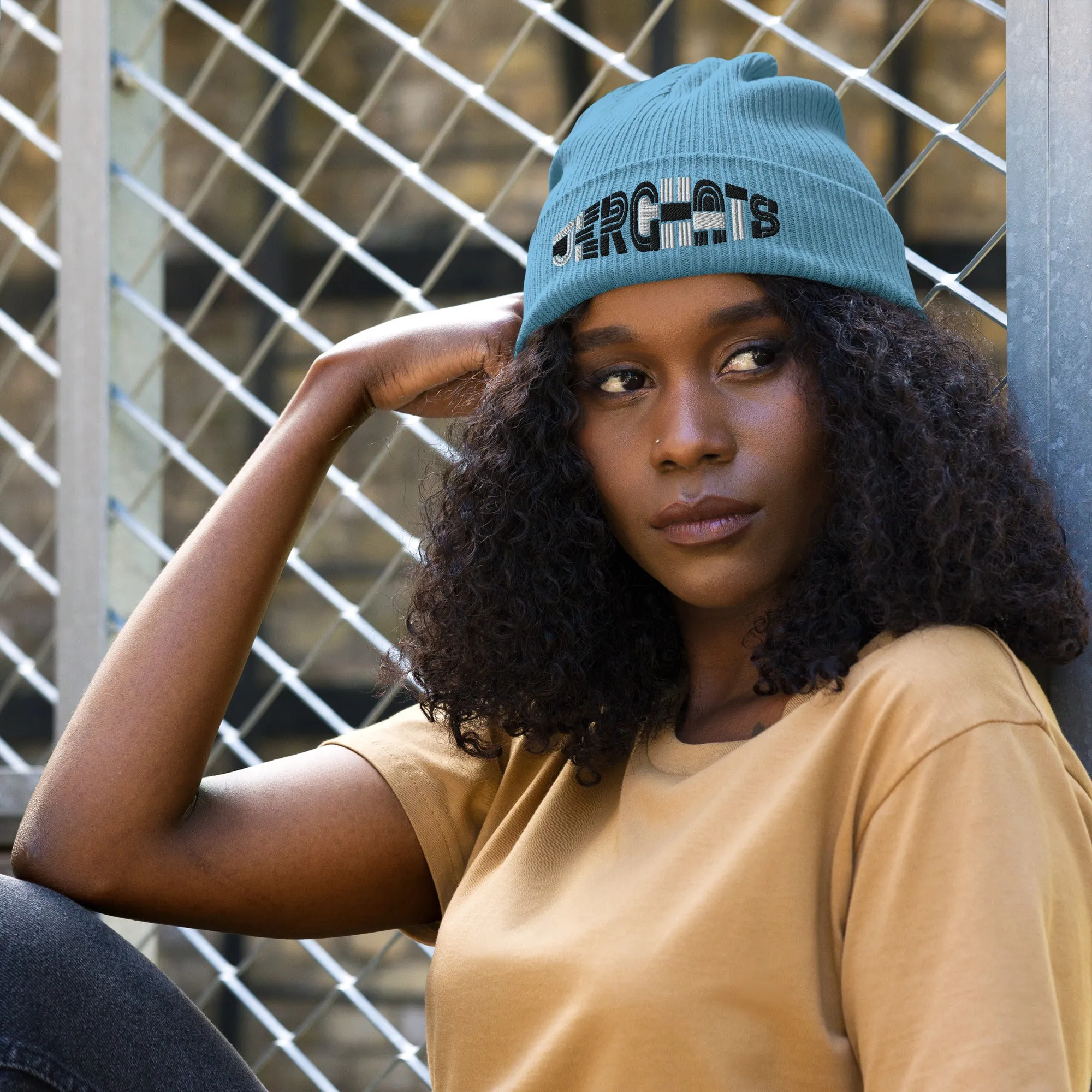 Jerghats B&W Organic ribbed beanie