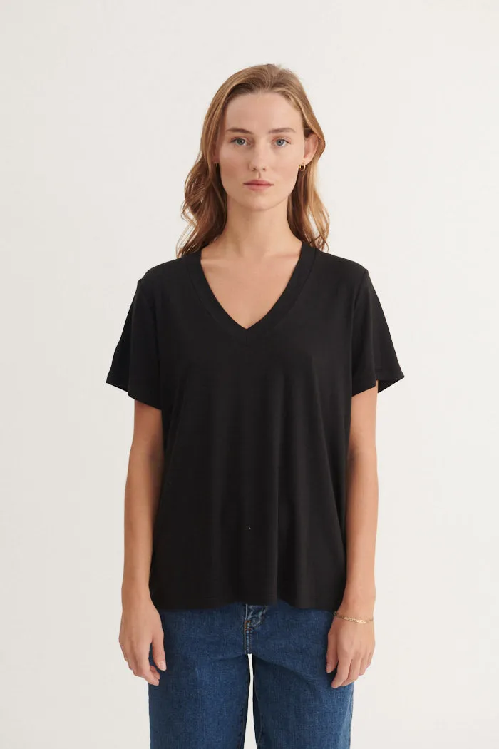 Joline V-neck - Black