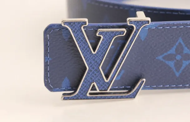 Louis Vuitton LV Initiales 40mm Blue Reversible Belt Size: 100/40