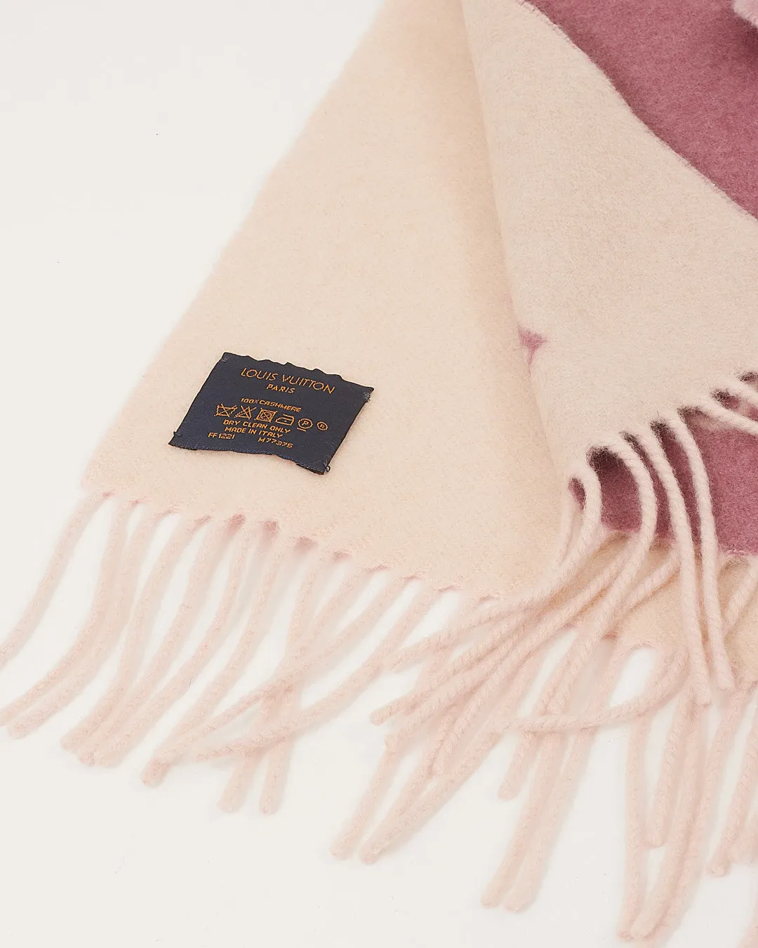 Louis Vuitton Pink Giant Monogram Reykjavik Cashmere Scarf