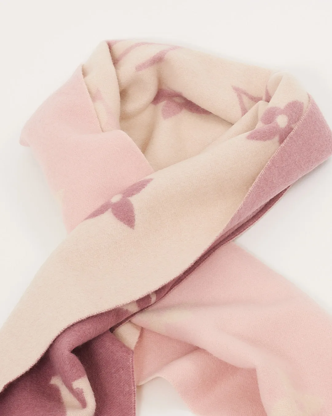 Louis Vuitton Pink Giant Monogram Reykjavik Cashmere Scarf