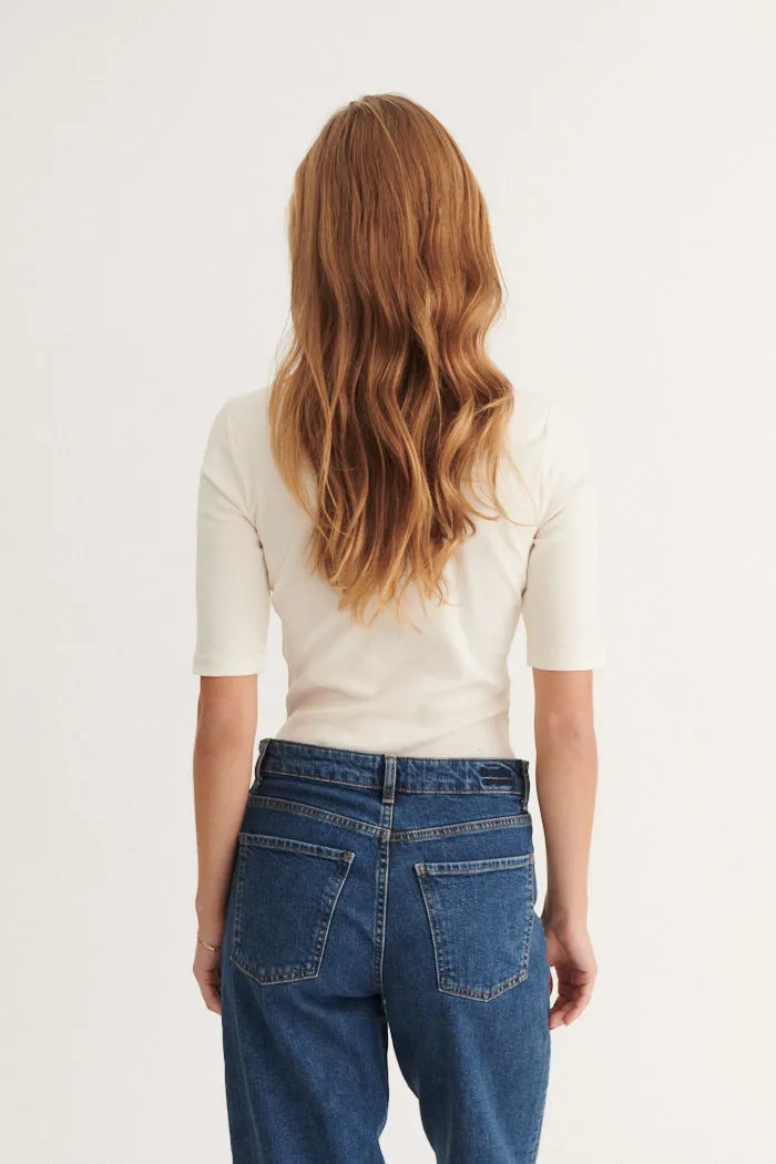 Ludmilla V-Neck - Whisper White