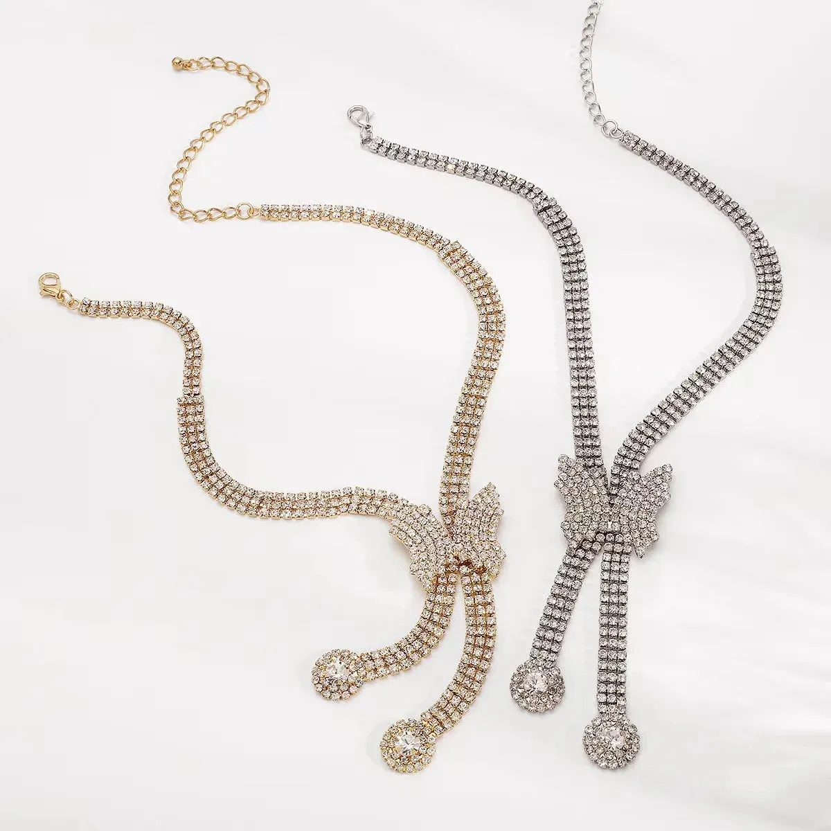 Luxury Rhinestone Butterfly V-Shaped Choker Necklace