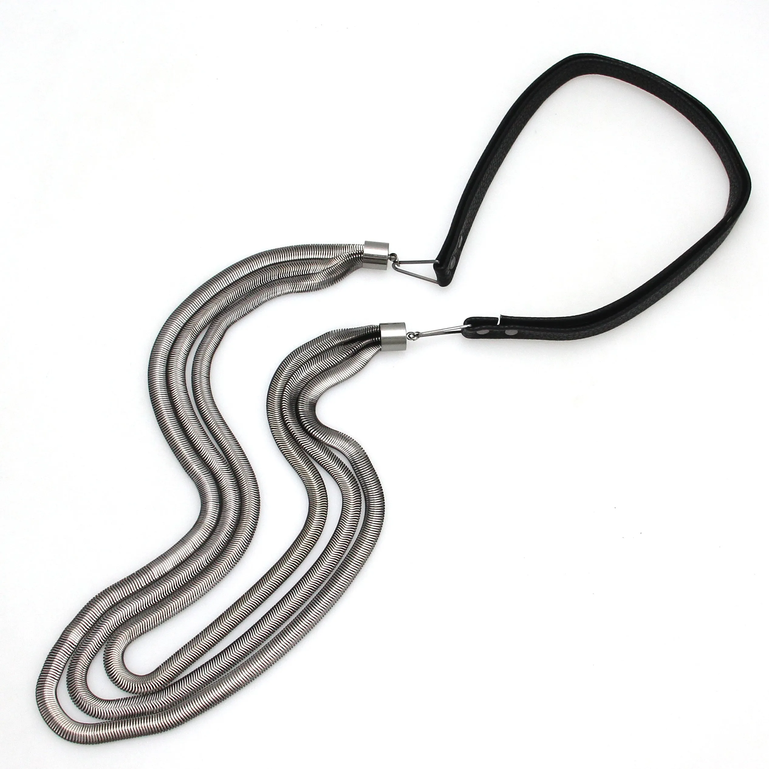 Multi layers Leather Snake Chains Necklaces Women Thick Chain Pendants Long Necklaces Statement Jewelry
