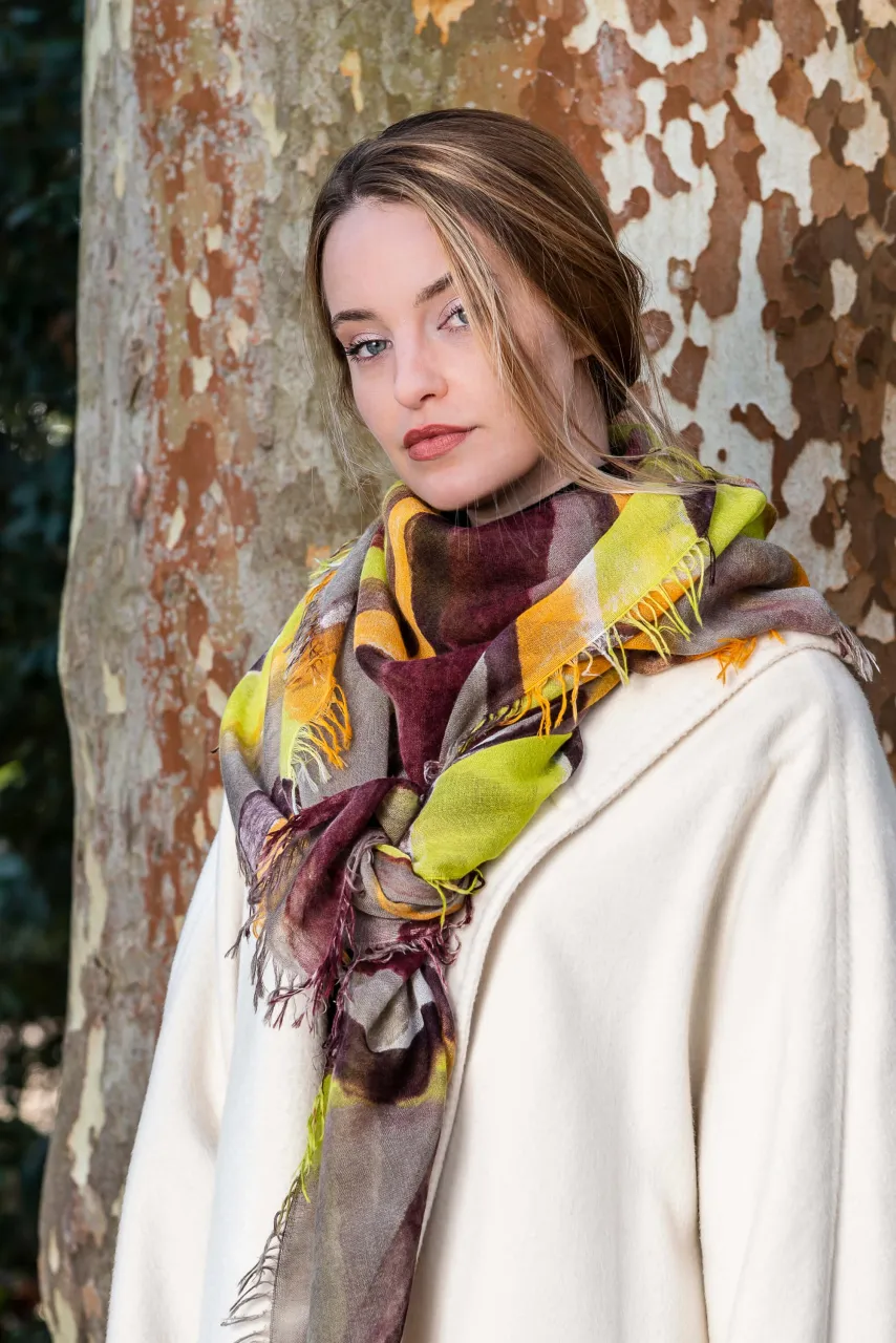 Nada Scarf
