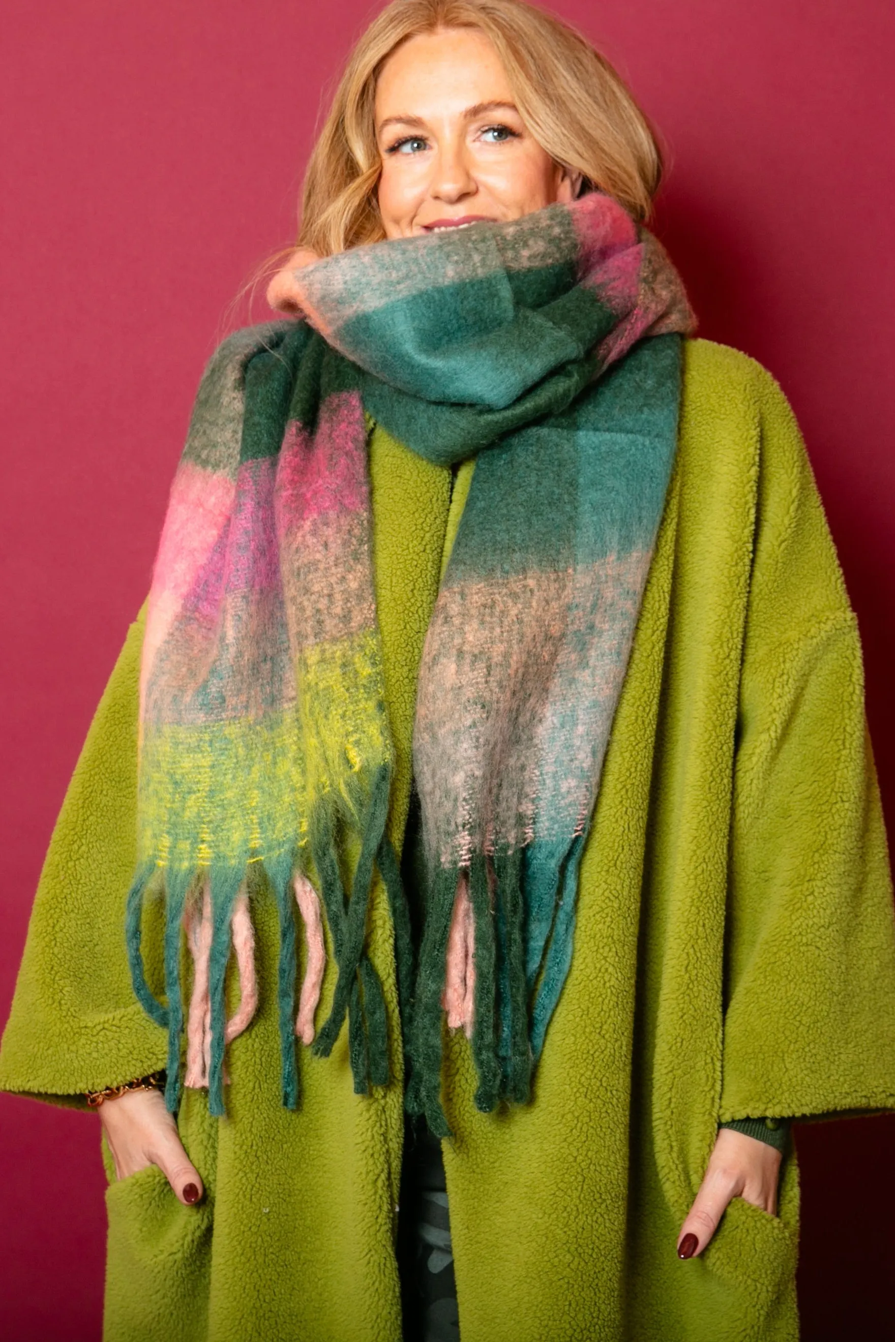Nelly Check Scarf