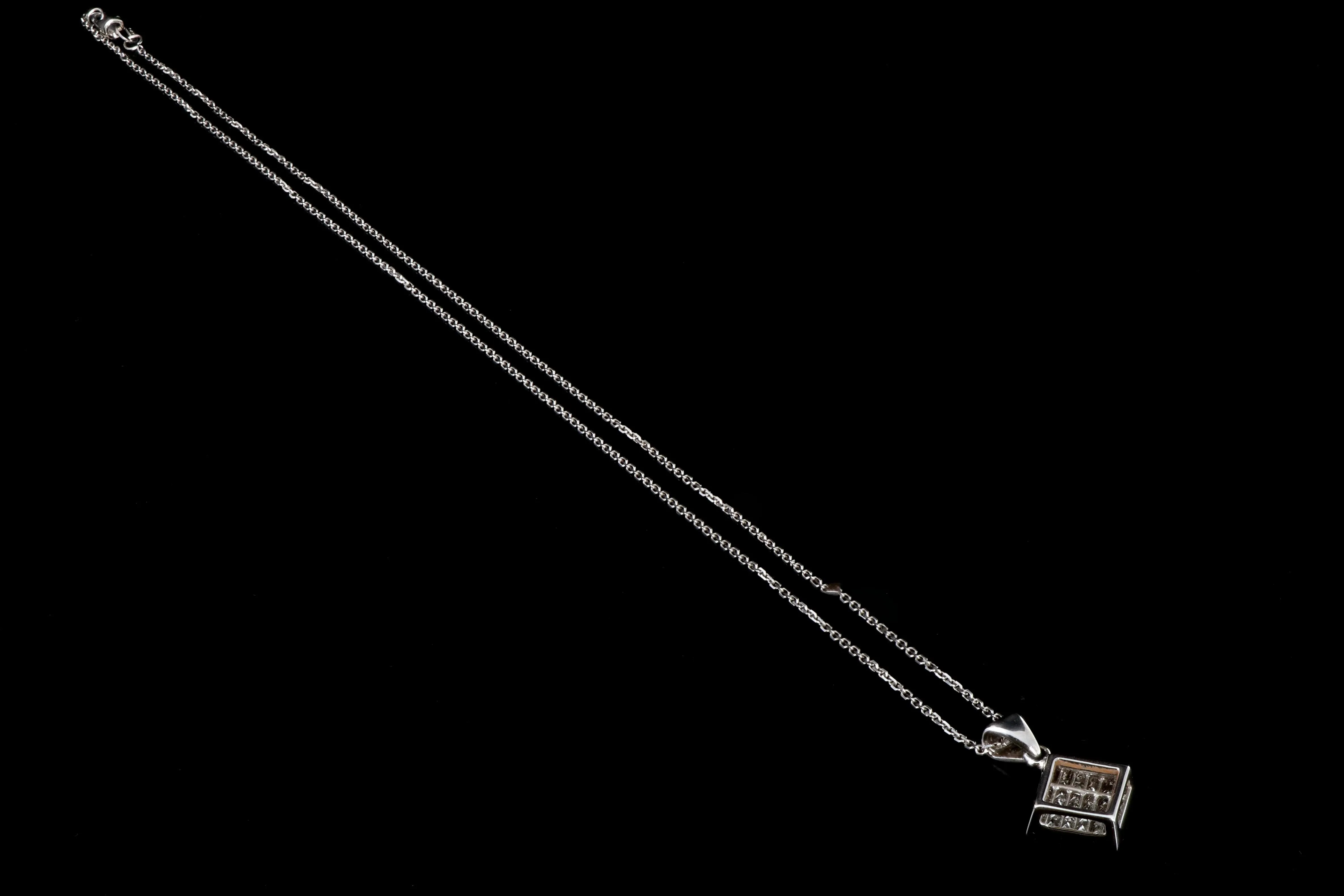 New 18K 1 Carat Princess Cut Cluster Diamond Pendant Necklace