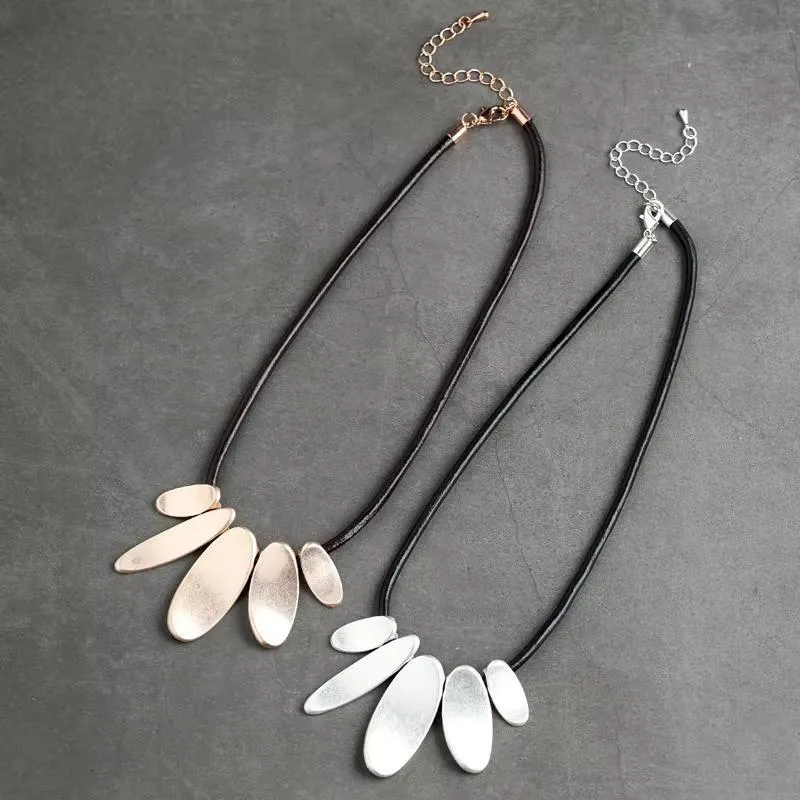 New in Chokers Leather Chains necklaces & pendants