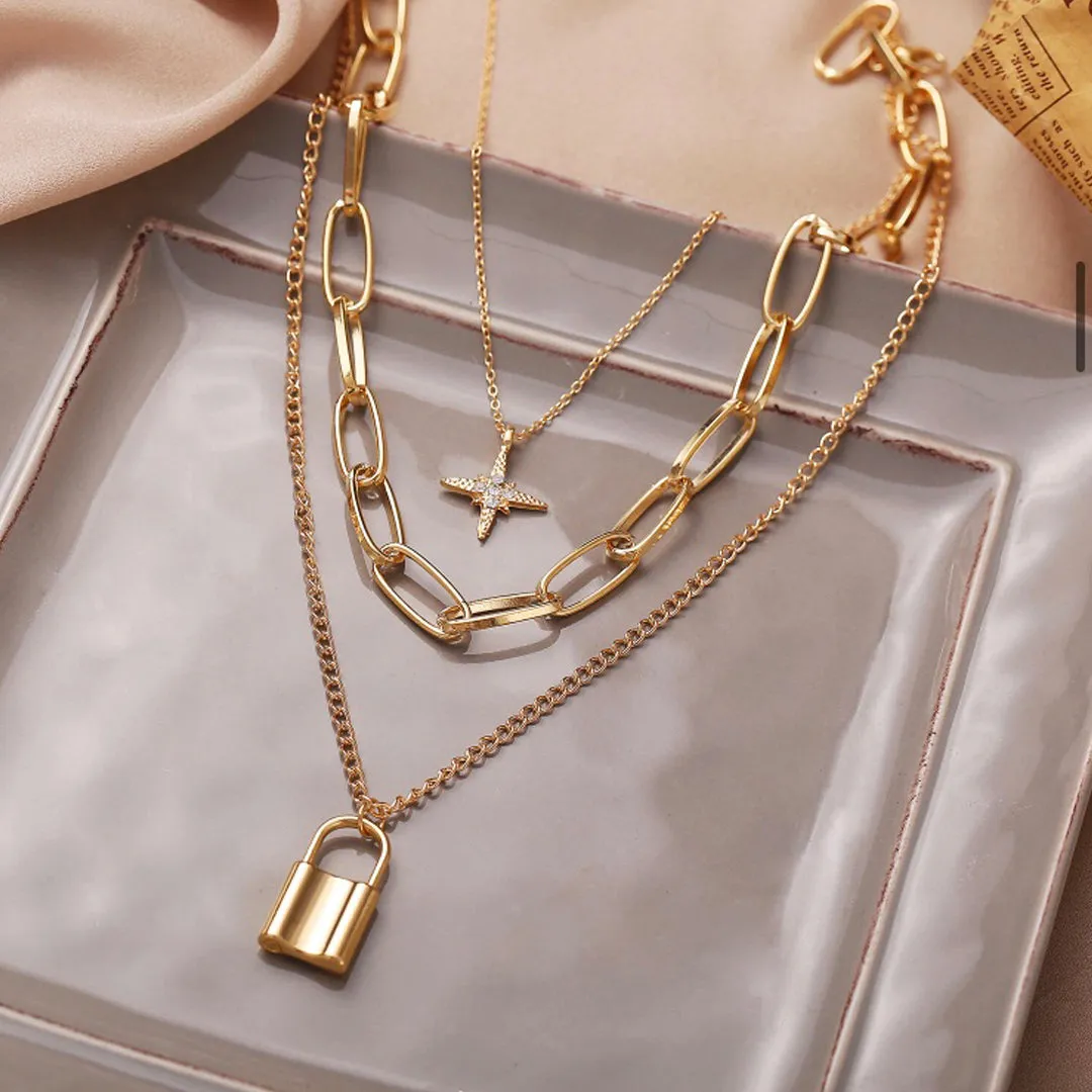 Pack of 2 Layered Star Coin Line Star Lock Pendant