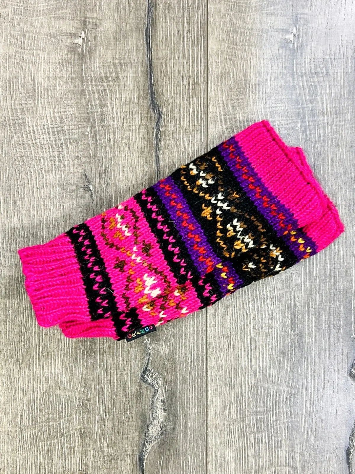 Patterned Wool Handwarmers