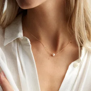 Pearl Lumière Choker Necklace